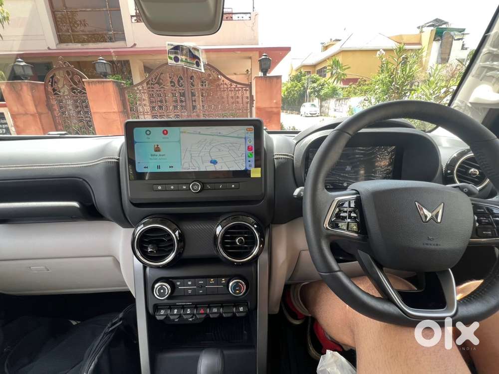Mahindra Thar Roxx Ax7l 4x2 At Petrol  Top Model  Mint  5000 Km