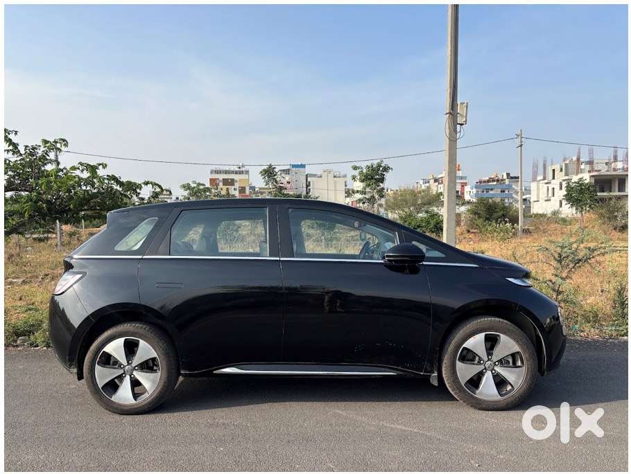 Mg Windsor Ev 2025 Exclusive