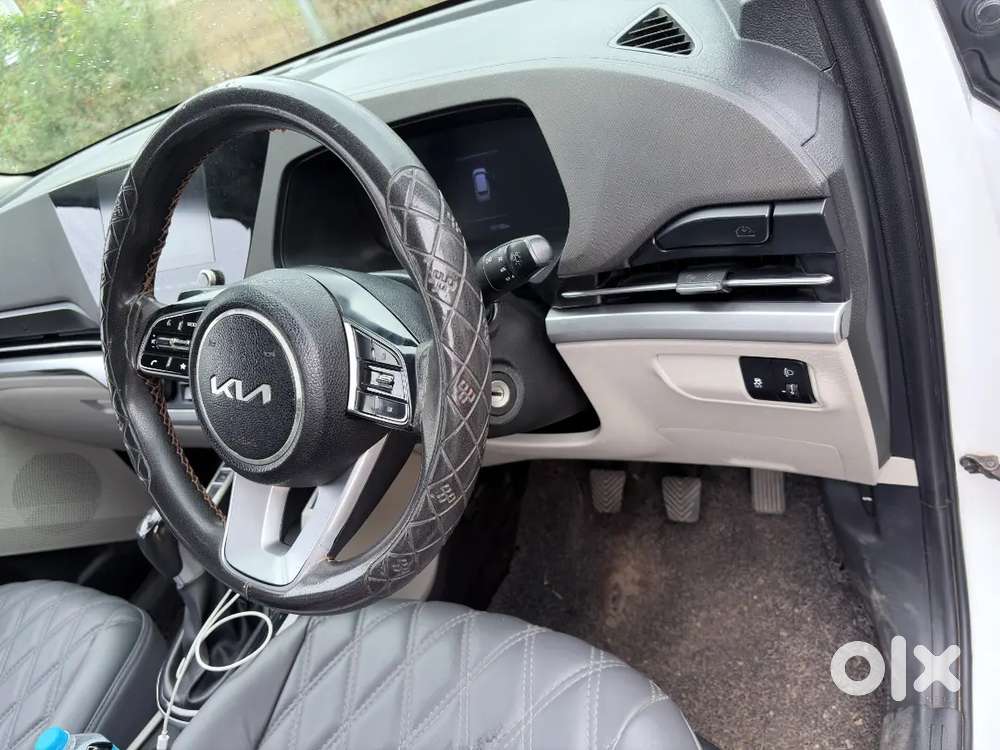 Kia Carens Prestige Plus 2022