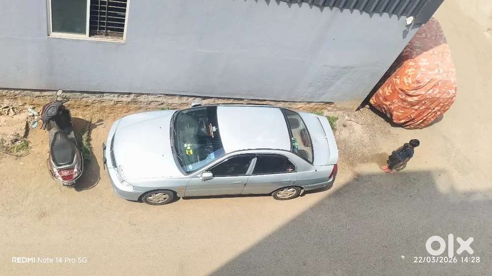 Mitsubishi Lancer Le Modal Petrol Vehicle
