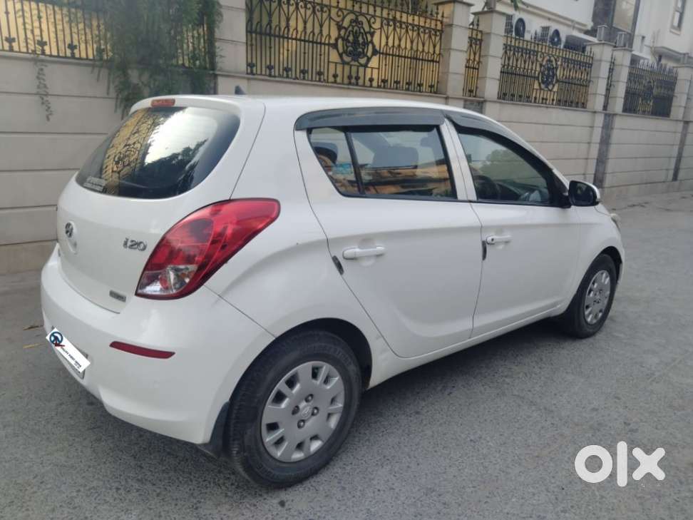 Hyundai I20 Magna Plus Diesel, 2015, Diesel