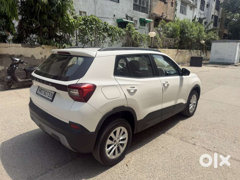 Skoda Kylaq Signature At, 2025, Petrol