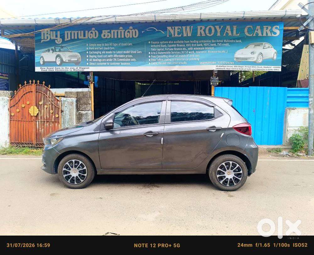 Tata Tiago 1.2 Revotron Xt (o), 2022, Petrol
