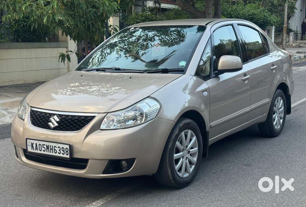 Maruti Suzuki Sx4 Zxi With Leather Bsiii, 2010, Petrol