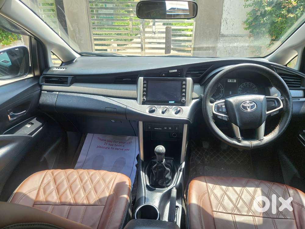 Toyota Innova Crysta 2.4 G Mt, 2024, Diesel