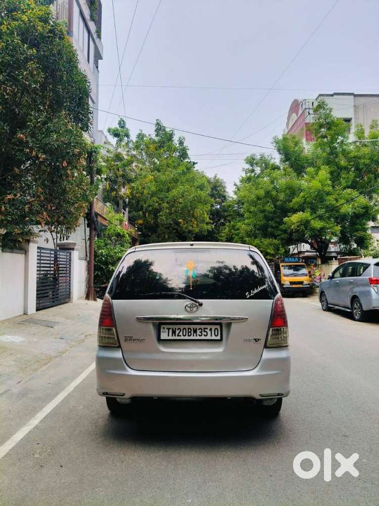 Toyota Innova 2.5 V 7 Str, 2011, Diesel