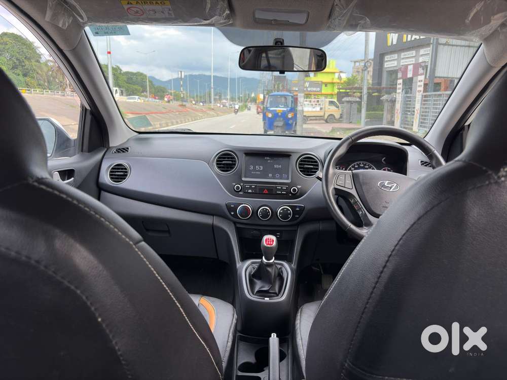 Hyundai Grand I10 1.2 Sportz(o) Dual Tone, 2019, Petrol