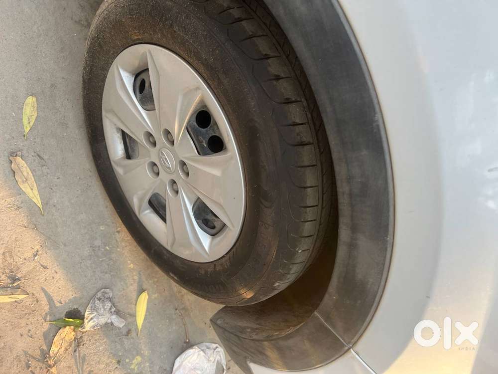 2017 Hyundai Creta White 1st Owner In Exlnt Condition With New Tyres