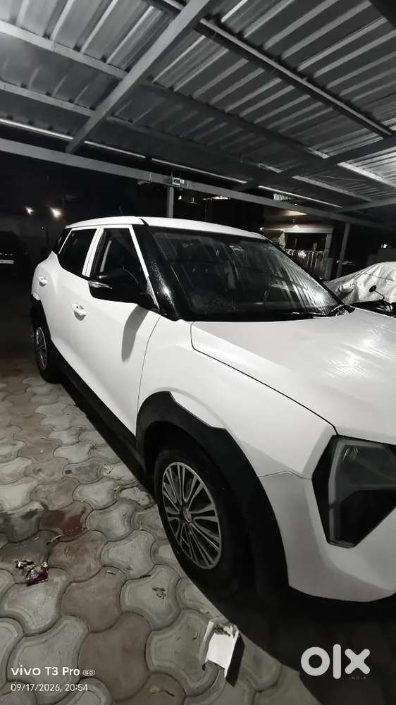 Mahindra Xuv3xo Mx2 Pm Not Mx1 2025 Petrol