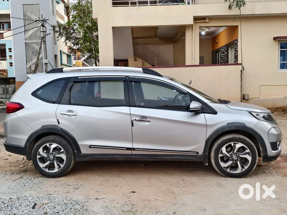 Honda Br-v 7 Seater Diesel Topend