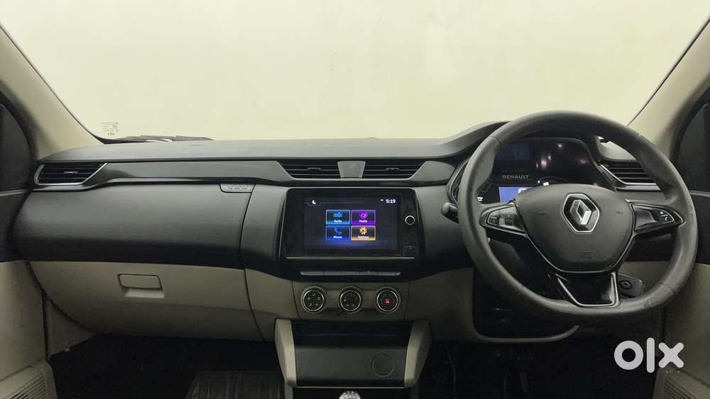 Renault Triber Rxt, 2022, Petrol