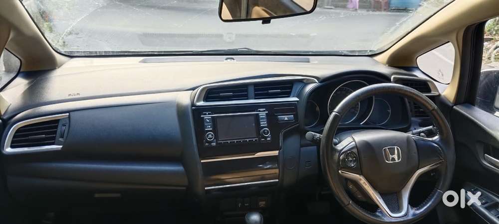 Honda Jazz V Automatic, 2017, Petrol