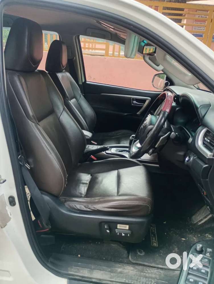 Toyota Fortuner 4x2 At 2.8 Diesel, 2019, Diesel