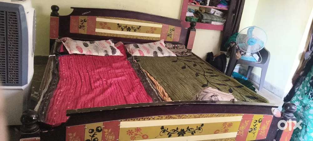 5/6 BED with out matter's