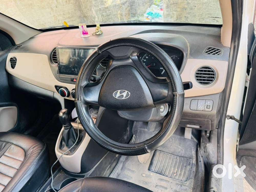 Hyundai Grand I10 2015 Petrol Well Maintained