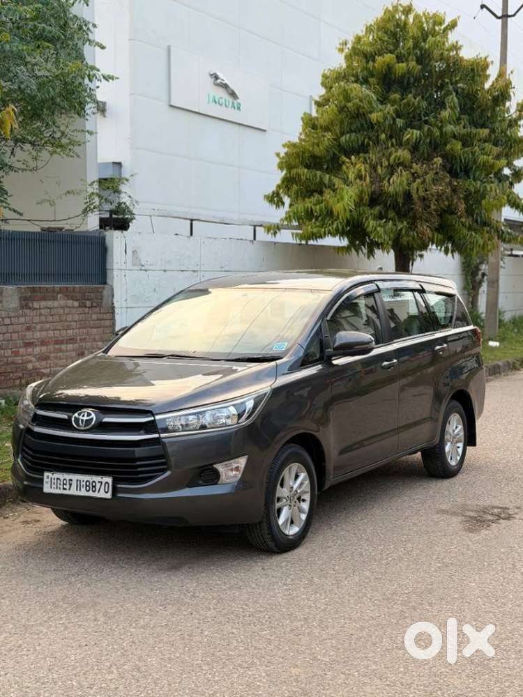 Toyota Innova Crysta 2.4 Gx 8 Str, 2018, Diesel