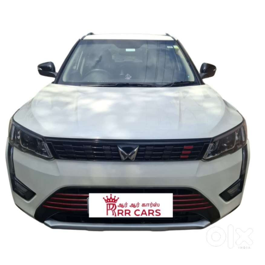 Mahindra Xuv300 W8, 2023, Petrol