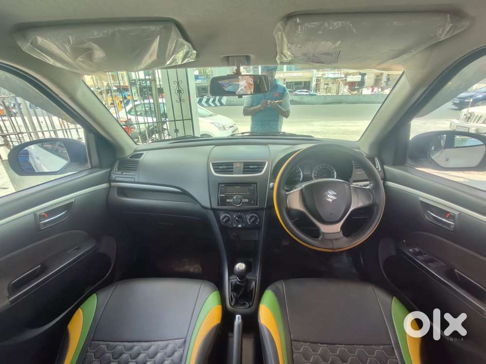 Maruti Suzuki Swift Vxi + Manual, 2014, Petrol