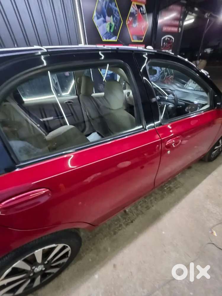 Toyota Etios Liva Vxd Dual Tone 2019