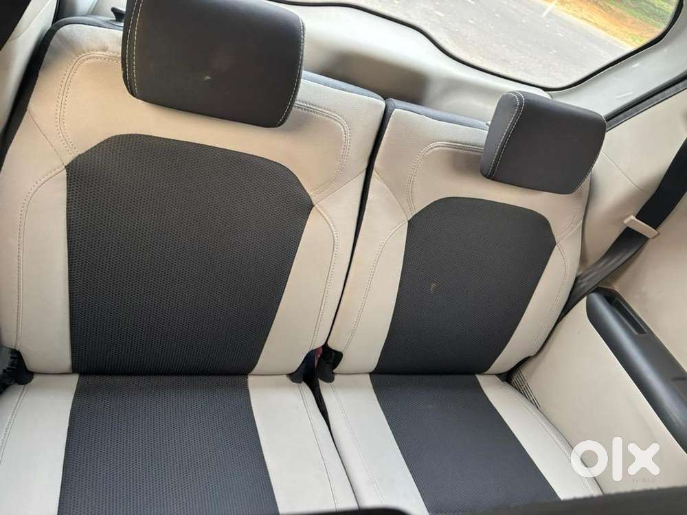 Renault Triber Rxt Mt  2023