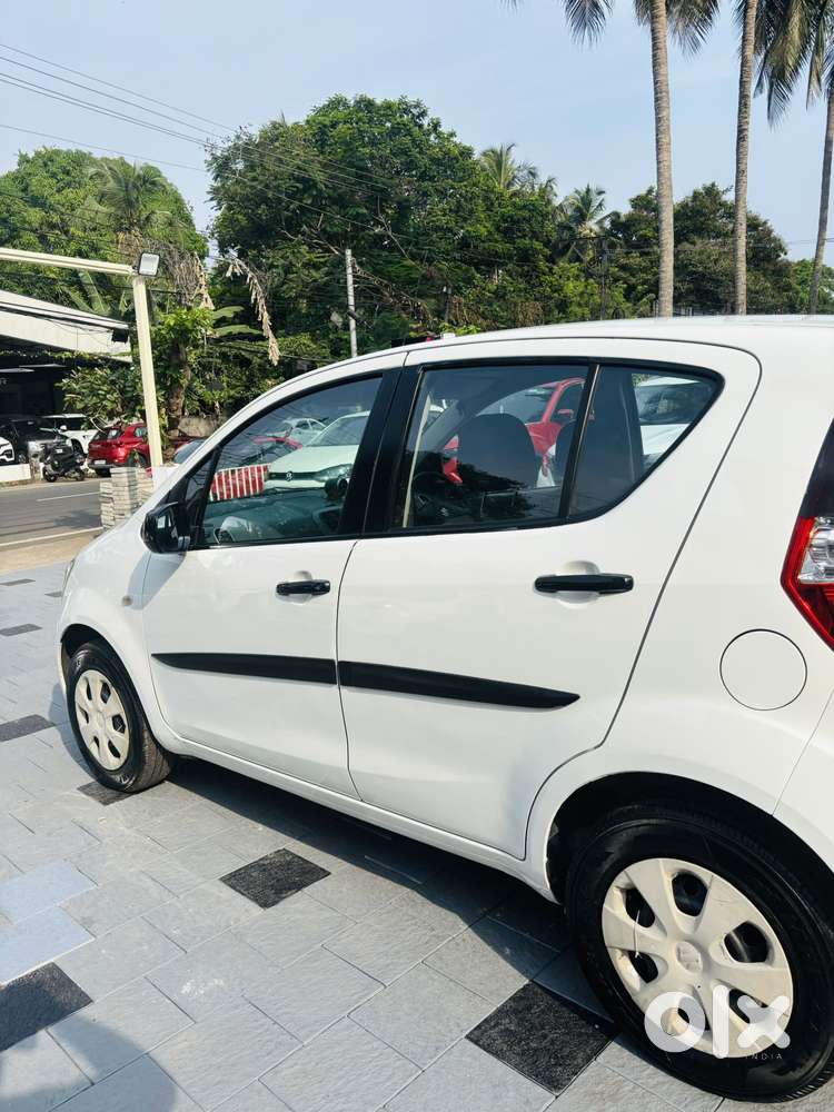Maruti Suzuki Ritz Vxi, 2013, Petrol
