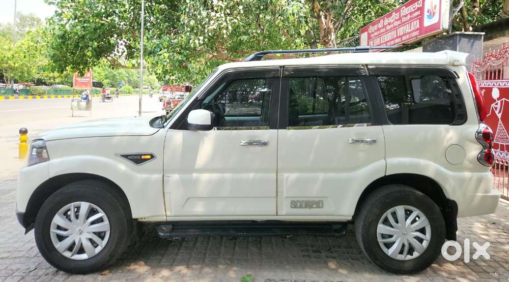 Mahindra Scorpio S3, 2018, Diesel