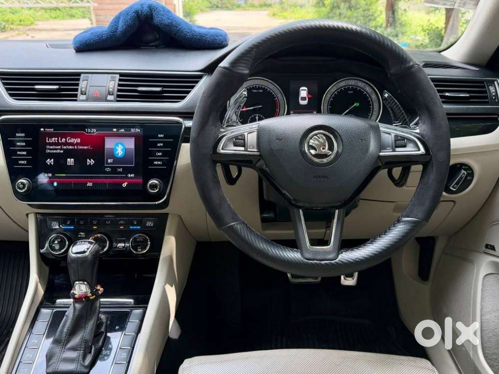Skoda Superb Lk 1.8 Tsi At, 2019, Petrol