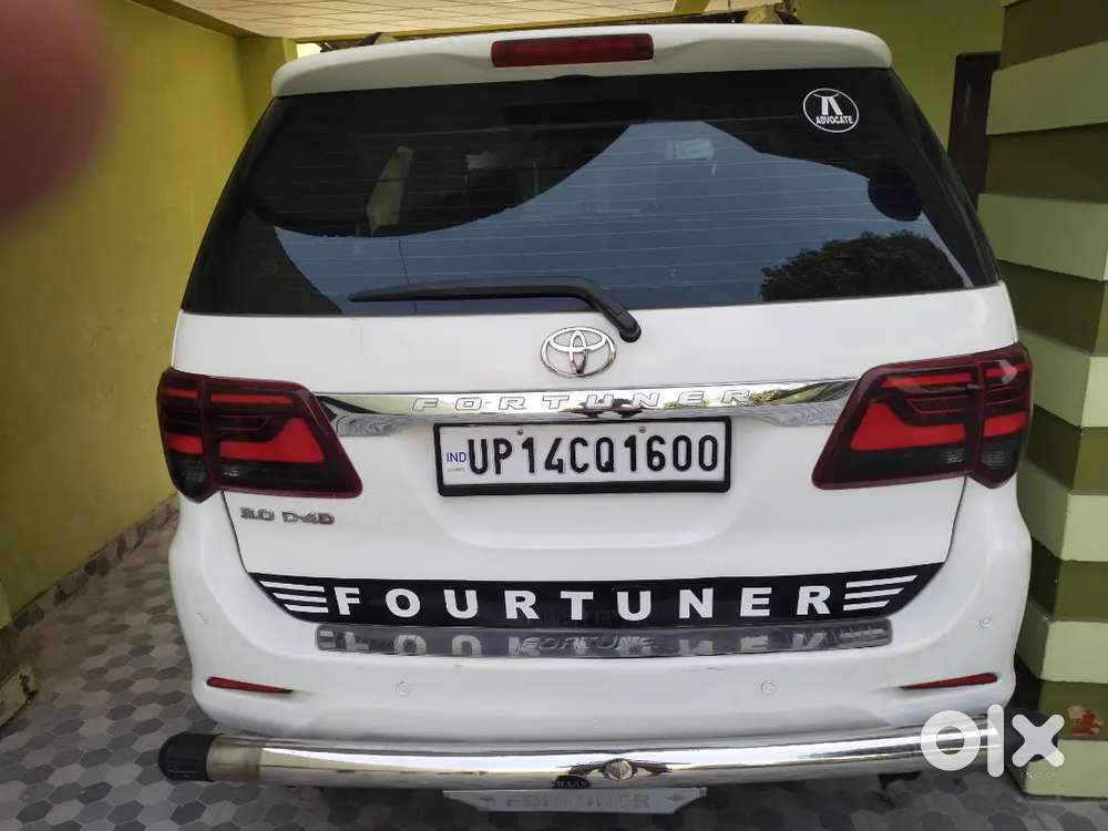 Toyota Fortuner 2015 Diesel 105000 Km Driven