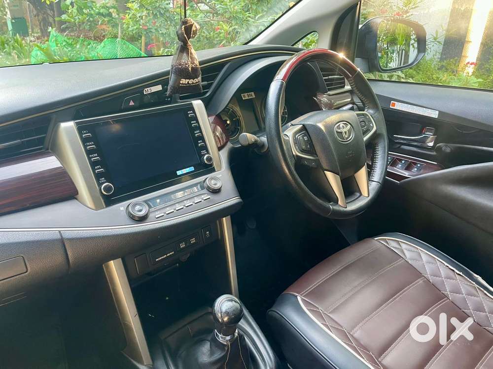 Toyota Innova Crysta 2.4 V, 2022, Diesel