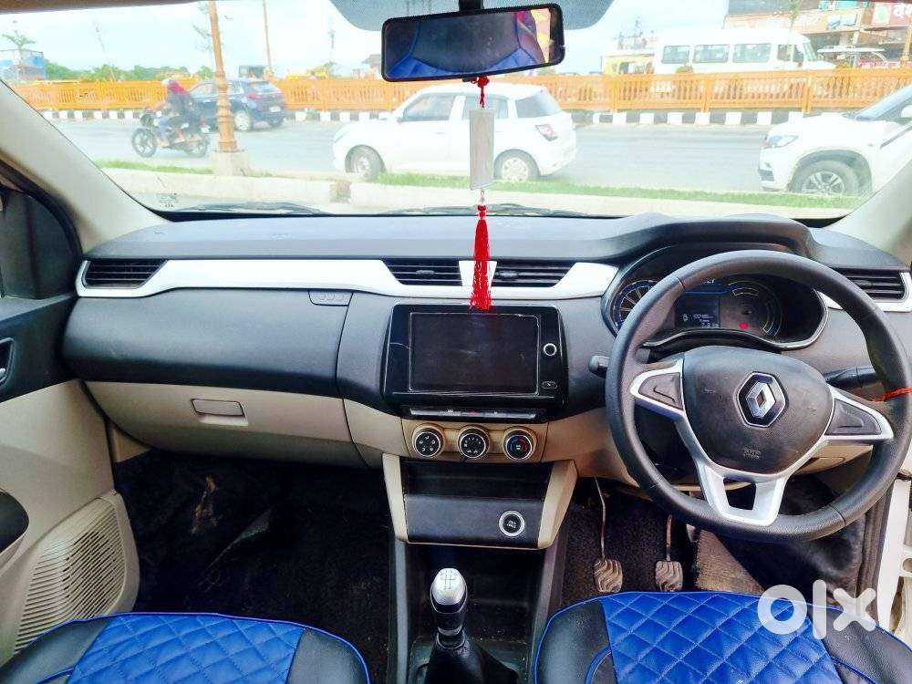 Renault Triber Rxz, 2020, Petrol