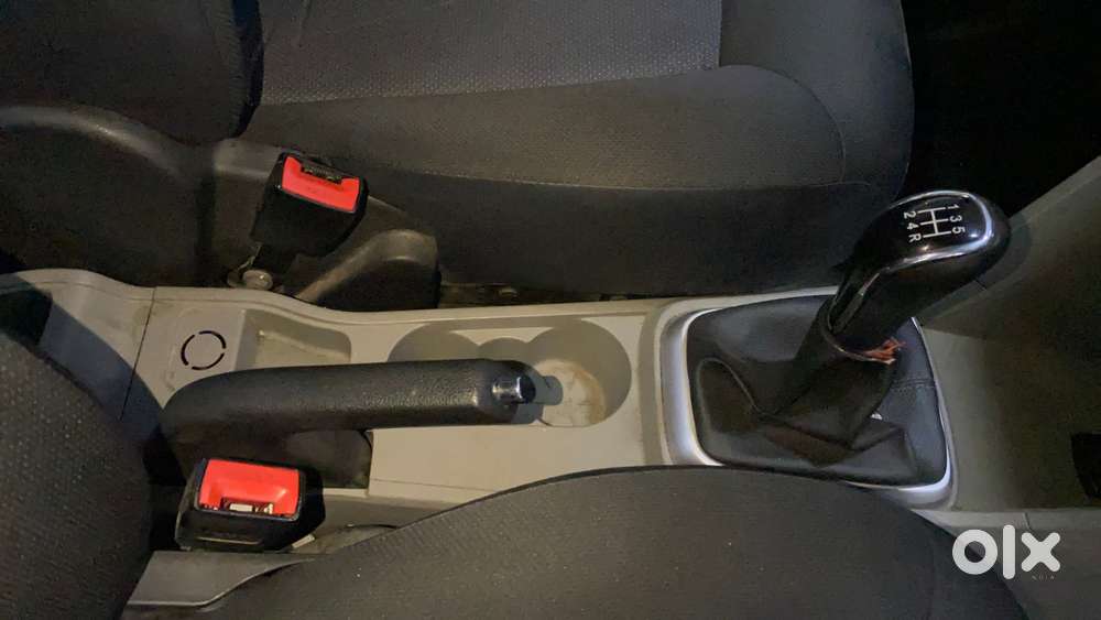 Tata Tiago 1.2 Revotron Xm, 2017, Petrol