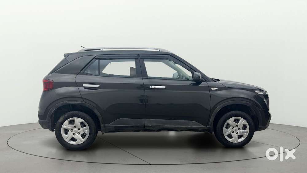 Hyundai Venue S, 2020, Petrol