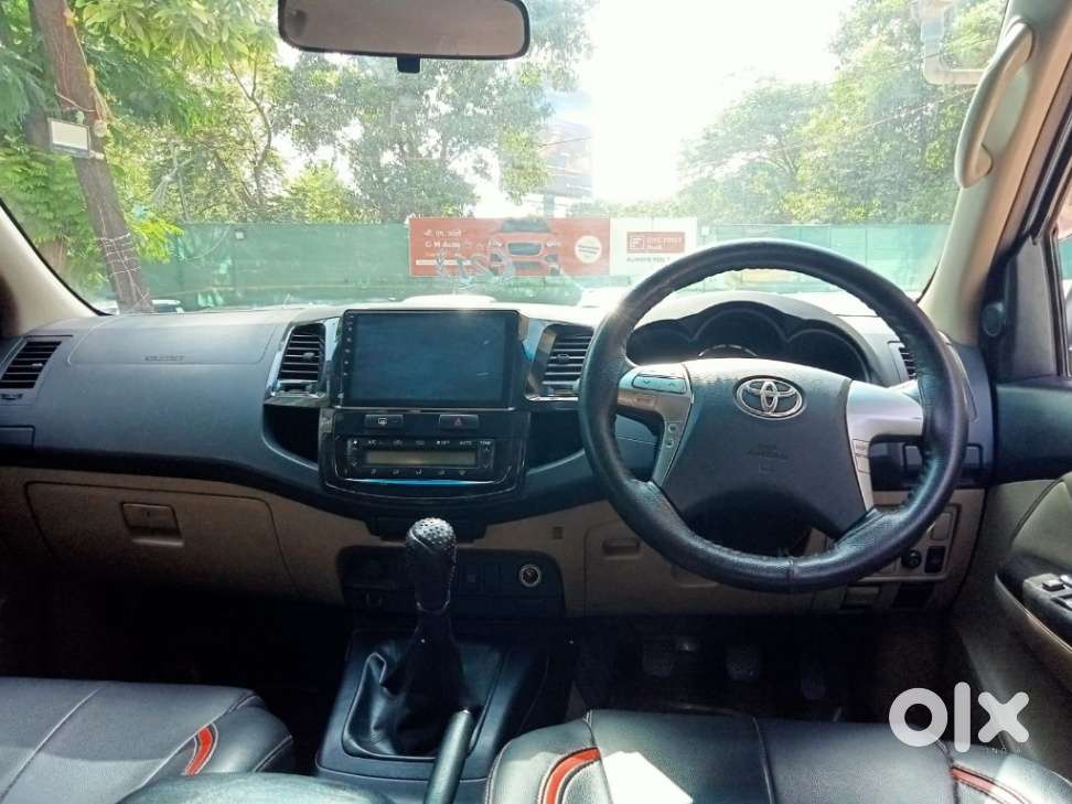 Toyota Fortuner 3.0 4x2 Mt, 2014, Diesel