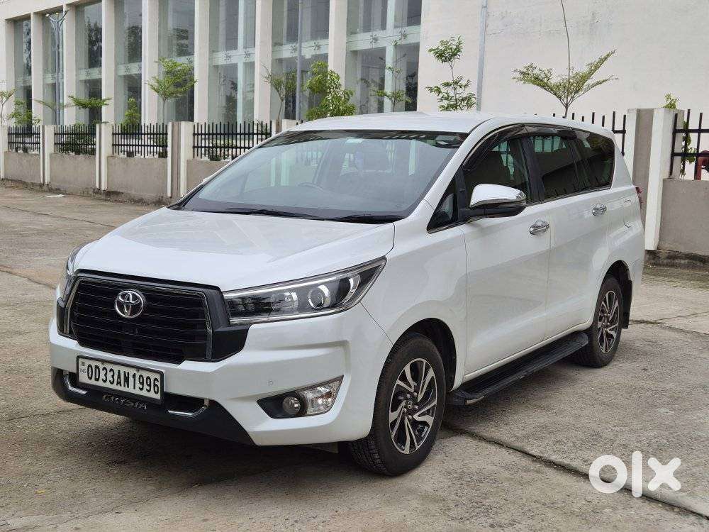 Toyota Innova Crysta 2.4 V, 2024, Diesel