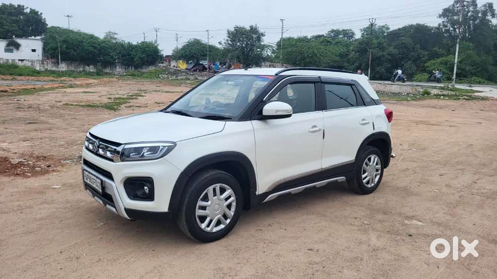 Maruti Suzuki Brezza 2022 Petrol 25300 Km Driven