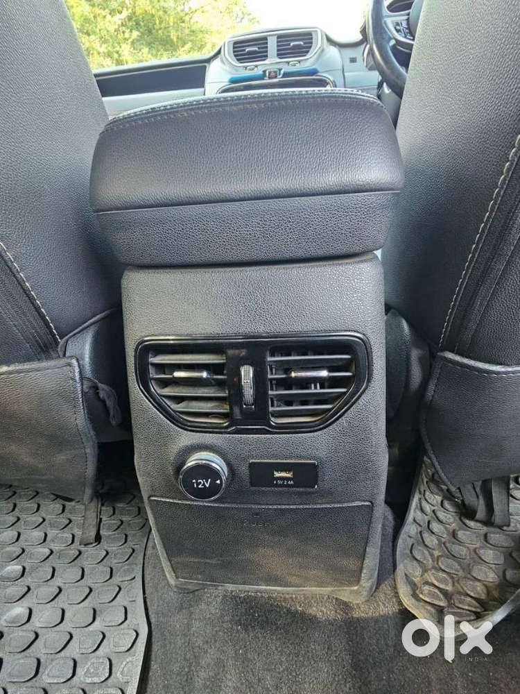 Tata Hexa Xm, 2017, Diesel