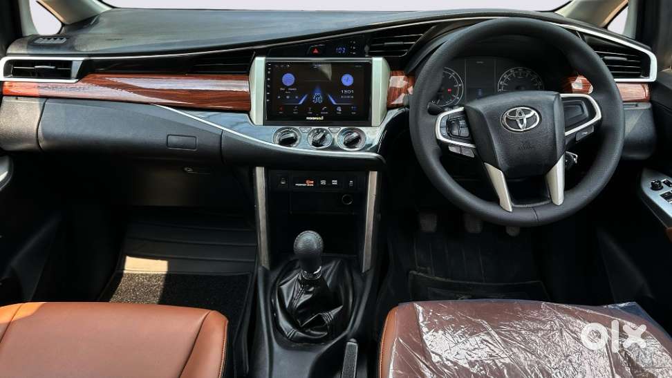 Toyota Innova Crysta 2.4 G Mt 7 Str, 2021, Diesel