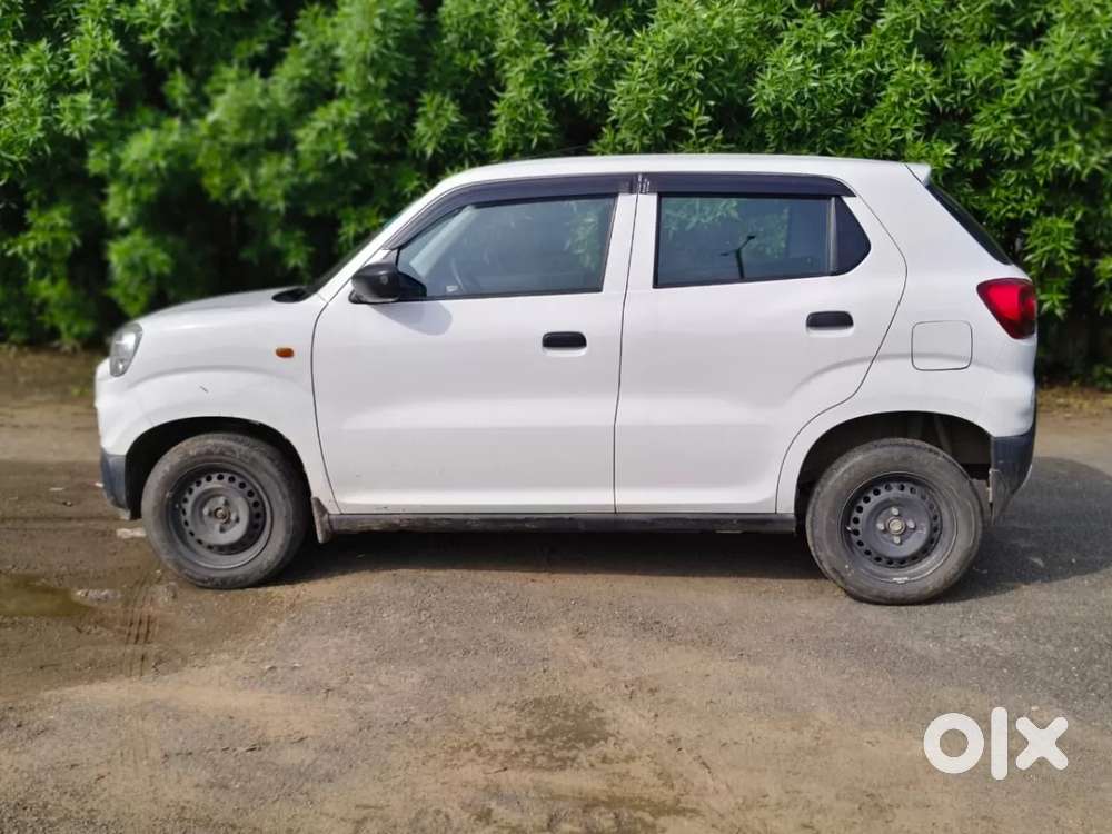 Maruti Suzuki S-presso 1.0 Vxi Cng, 2023, Cng & Hybrids