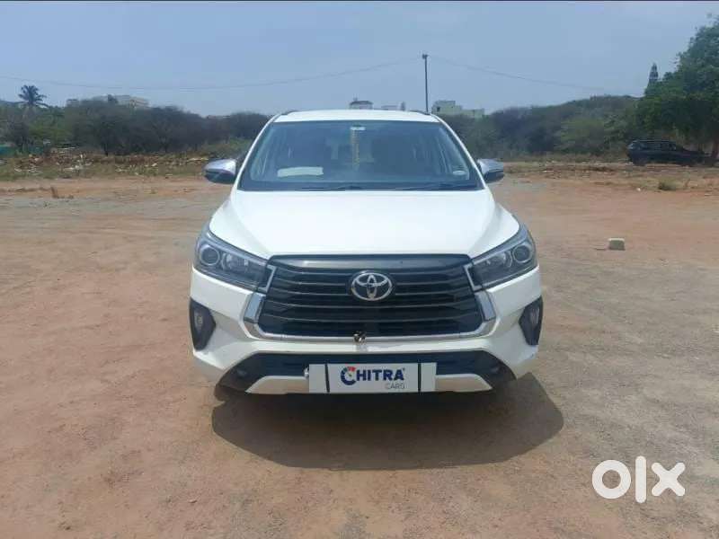 Toyota Innova Crysta 2.7 Zx At, 2022, Petrol