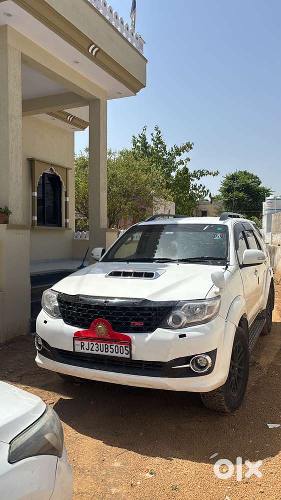 Toyota Fortuner Diesel 2014