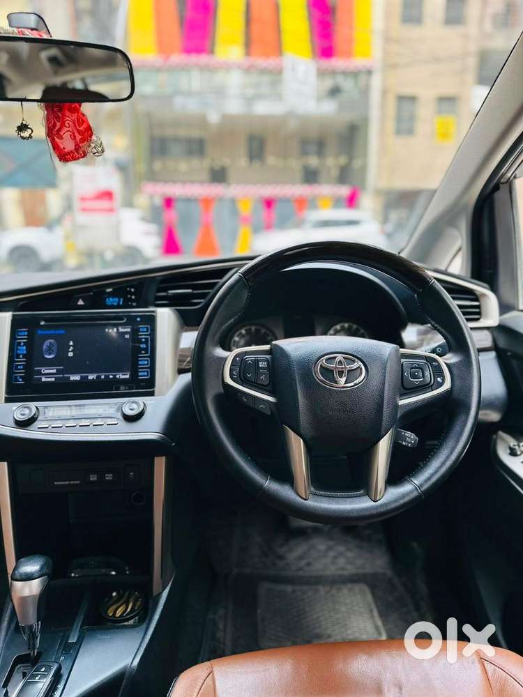 Toyota Innova Crysta [2020-ongoing] 2.7 Zx At 7 Str, 2019, Petrol