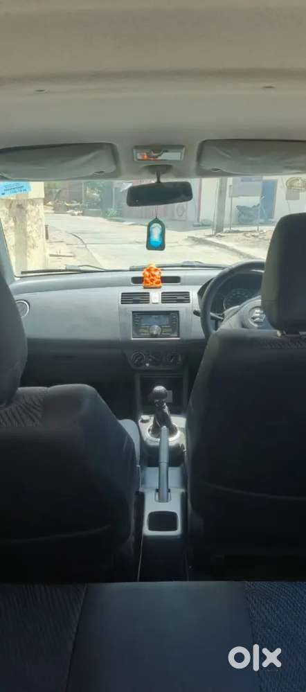 Maruti Suzuki Swift 2011 Petrol 78000 Km Driven