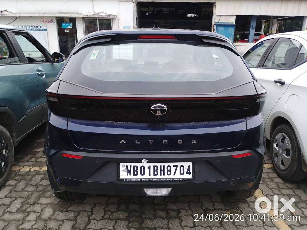 Tata Altroz Pure ( S ) , Age - 2 Month, Type - Manual.