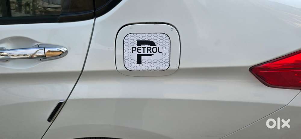 Honda City 1.5 V 4th Gen I-vtec Mt, 2018, Petrol