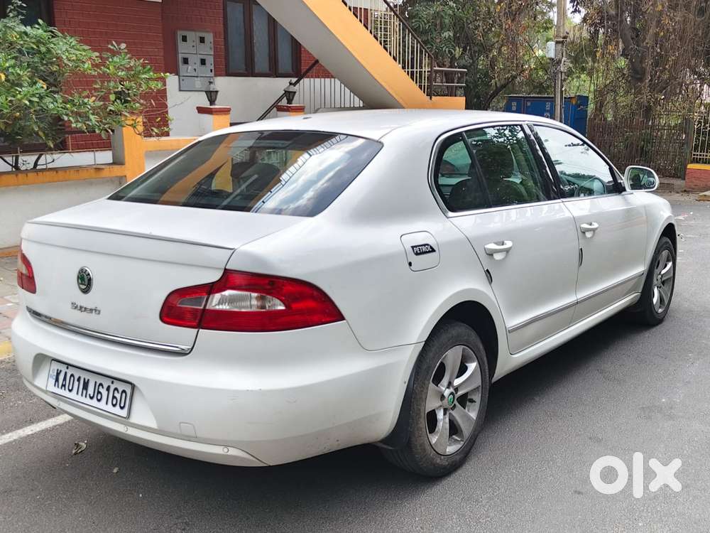 Skoda Superb 2008-2013 Petrol Ambition, 2012, Petrol