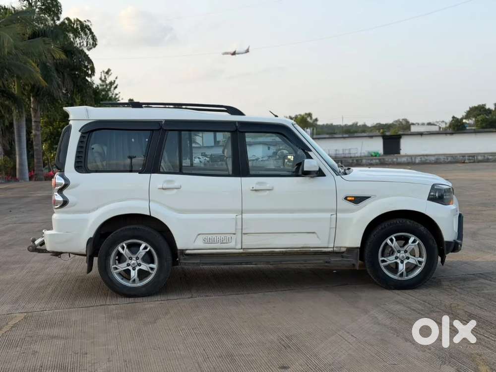 Mahindra Scorpio S10 At 2wd, 2016, Diesel