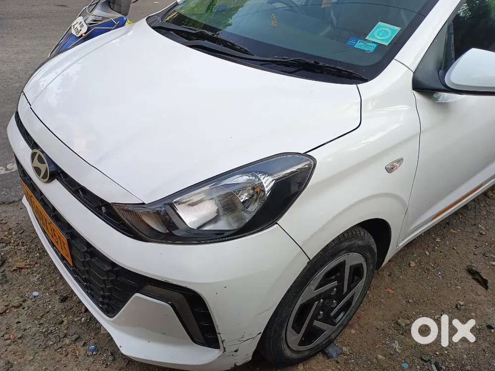 Hyundai Aura 2024 Petrol Well Maintained