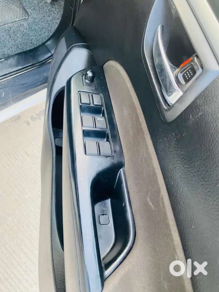 Swift Vxi Petrol 2014 Octuber Month 2nd Owner All Documents Complete H