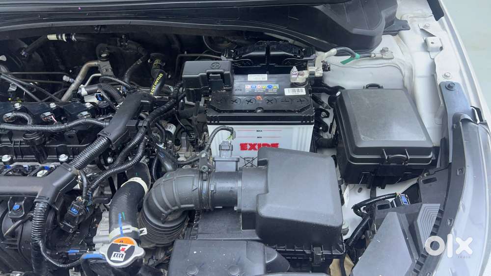 Hyundai I20 Asta (o) 1.2 Ivt, 2025, Petrol