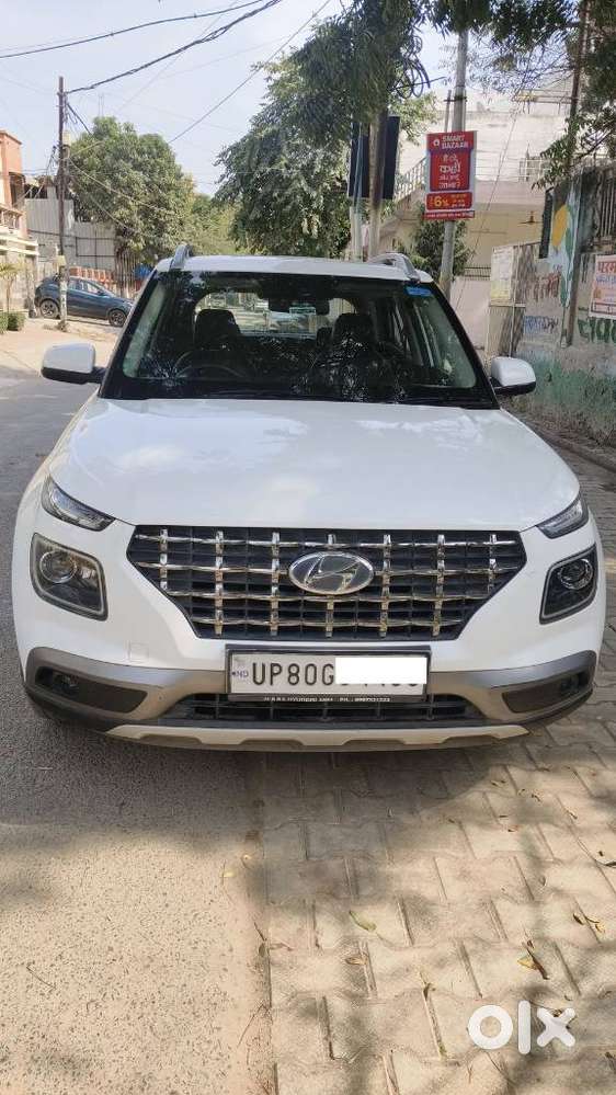 Hyundai Venue 1.2 S Plus, 2022, Petrol